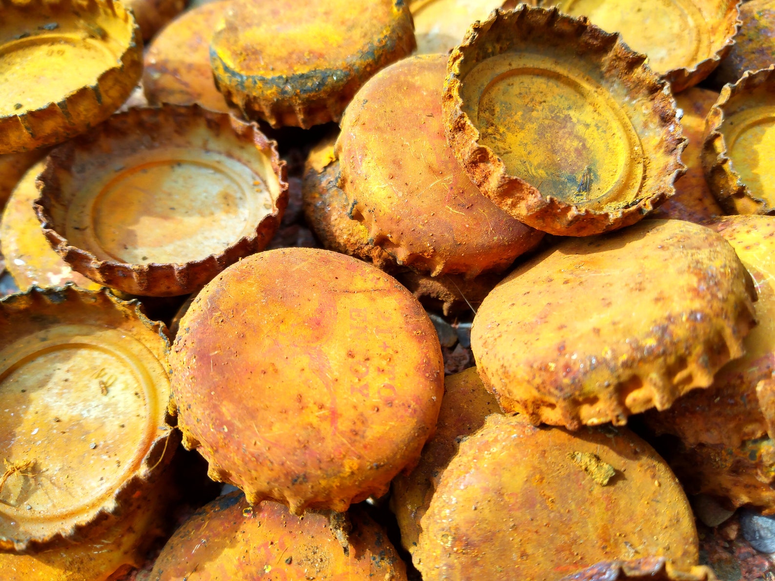 40 Tarnished Beer Bottle Caps Rusty Rusted Aged Worn for Etsy