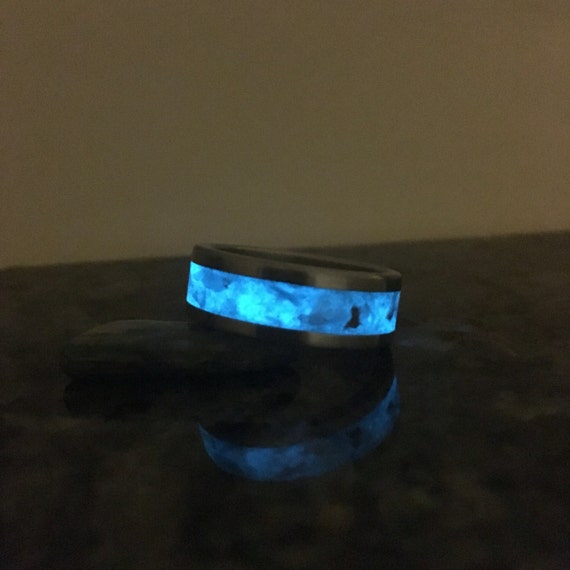 stone inlay Crysocolla glowring stainless steel sizes 6-13