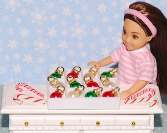 Christmas decorations for your 1/12 scale dollhouse or mini tree