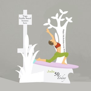Personalisierte Yoga Geburtstagskarte 3D Papierschnitt für 18.-90 oder jedes Alter Tochter, Mutter, Enkelin, Frau usw
