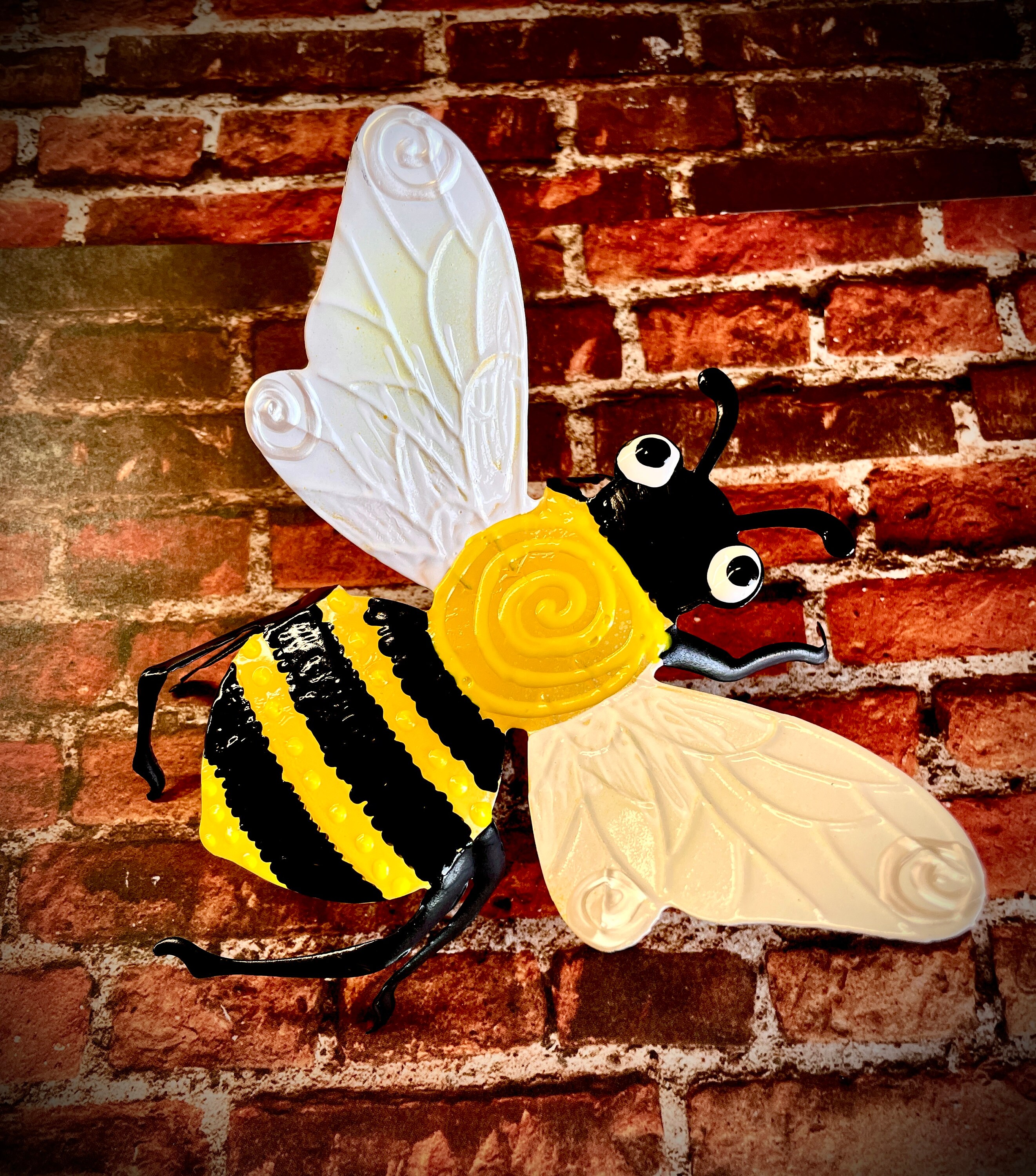 Bumble Bee Garden Wall DecorFence Wall DecorBumble Bee Yard art