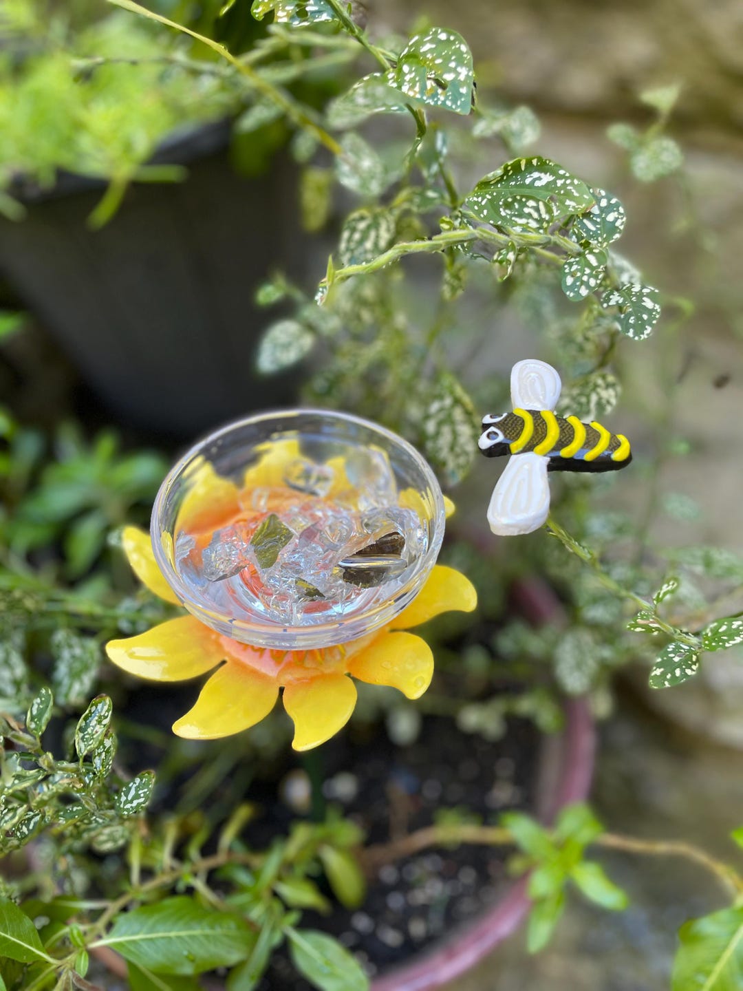 Yellow Bee Cup With Bumble Bee for Garden,watering Station,butterfly ...
