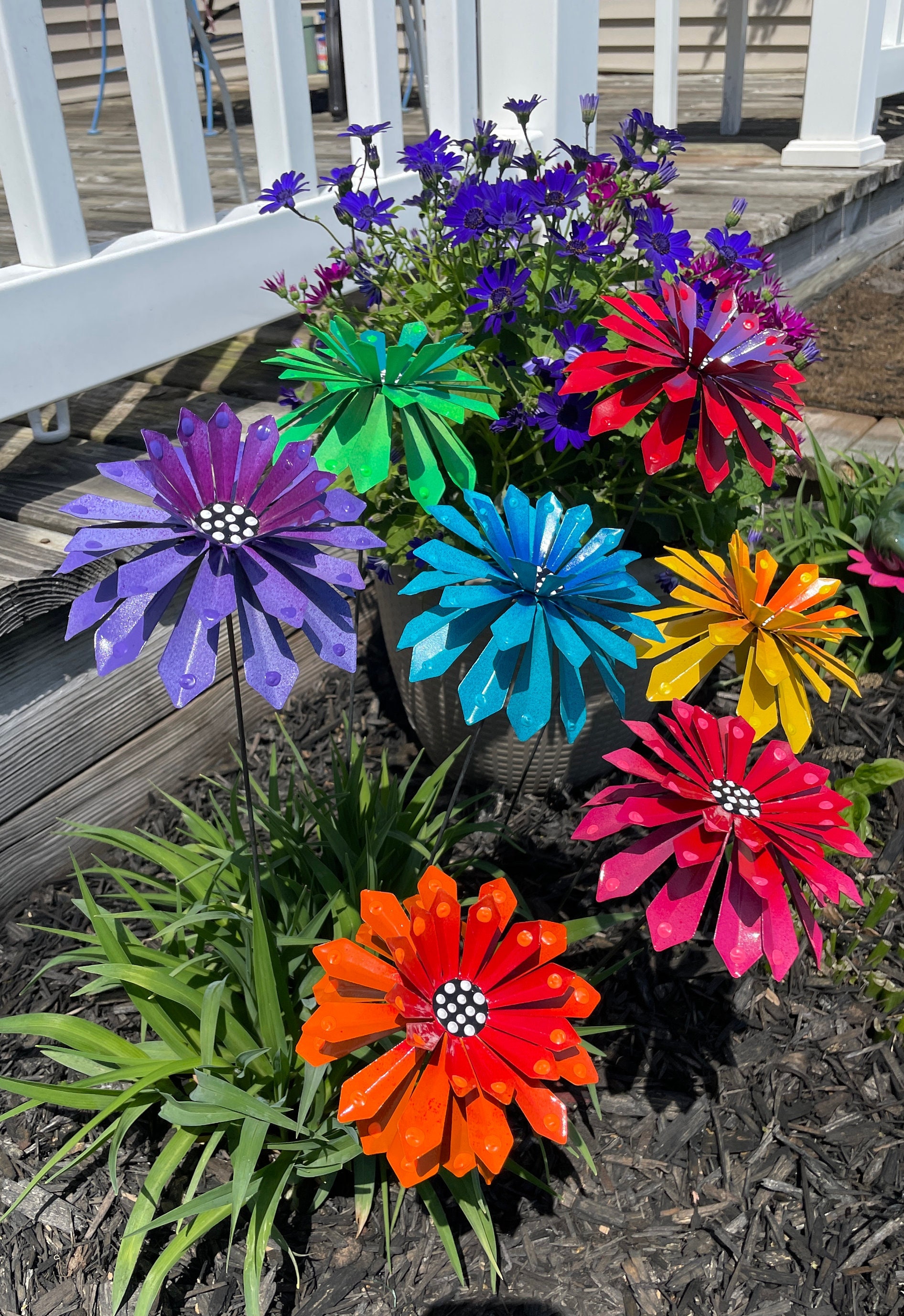 Flower Garden Stakes,Set of Seven, Metal Garden Stakes, Yard decoration