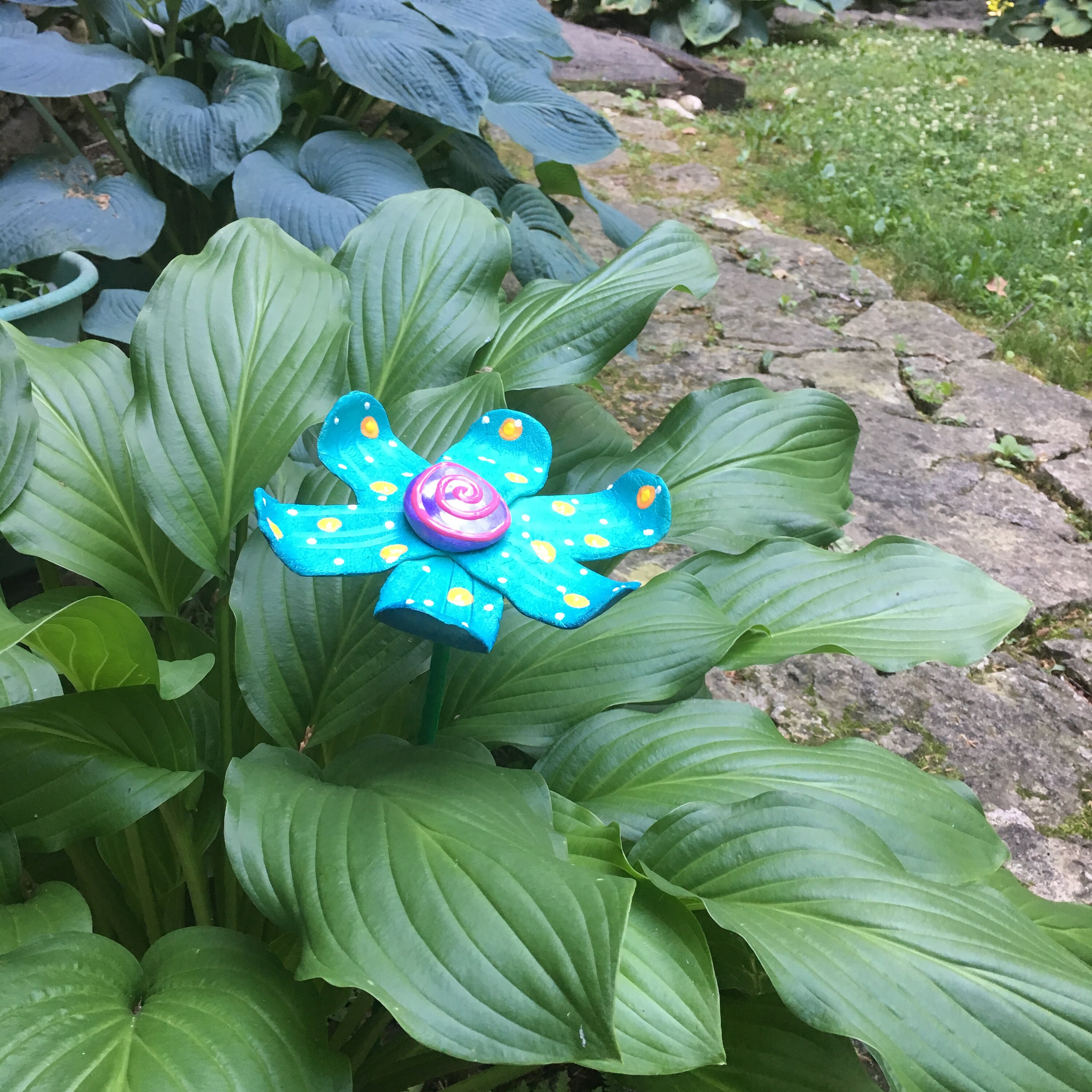 Ceramic Garden Art Flower, Garden Stakes,Lawn decor,Outdoor garden Stake,Garden Decor,Ceramic