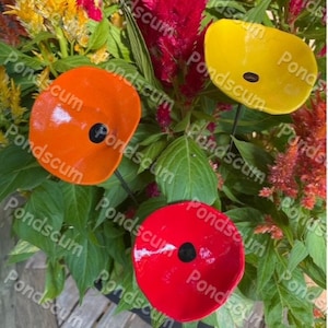 Set of 3 Mini Poppy Flower stakes,Poppy Flower Pot Cluster,Garden Stakes,Potted plants,Mother's Day Gift,Outdoor Garden Decor image 2