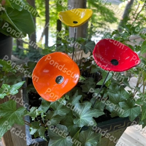 Set of 3 Mini Poppy Flower stakes,Poppy Flower Pot Cluster,Garden Stakes,Potted plants,Mother's Day Gift,Outdoor Garden Decor