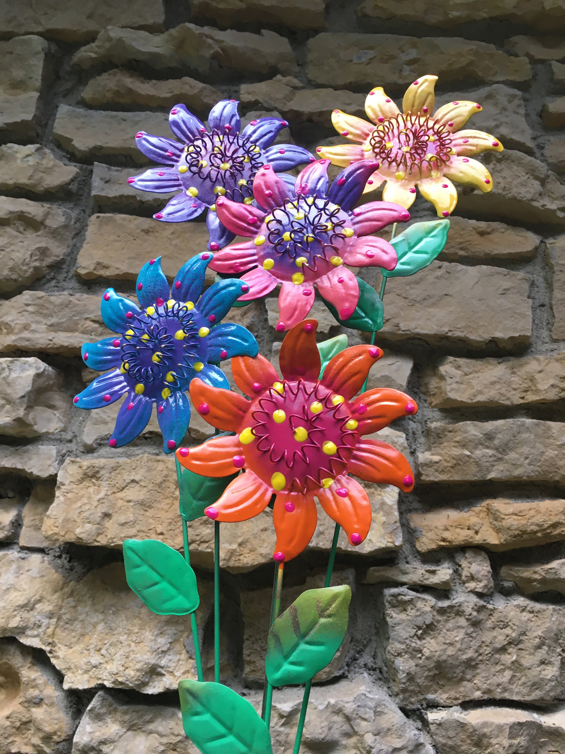 Metal Flower Garden Stakes,Set of Five Metal Garden Stakes, Yard decoration, Metal Flower, Metal Metal Flower Garden Stakes,Set of Five Metal Garden Stakes, Yard decoration, Metal Flower, Metal