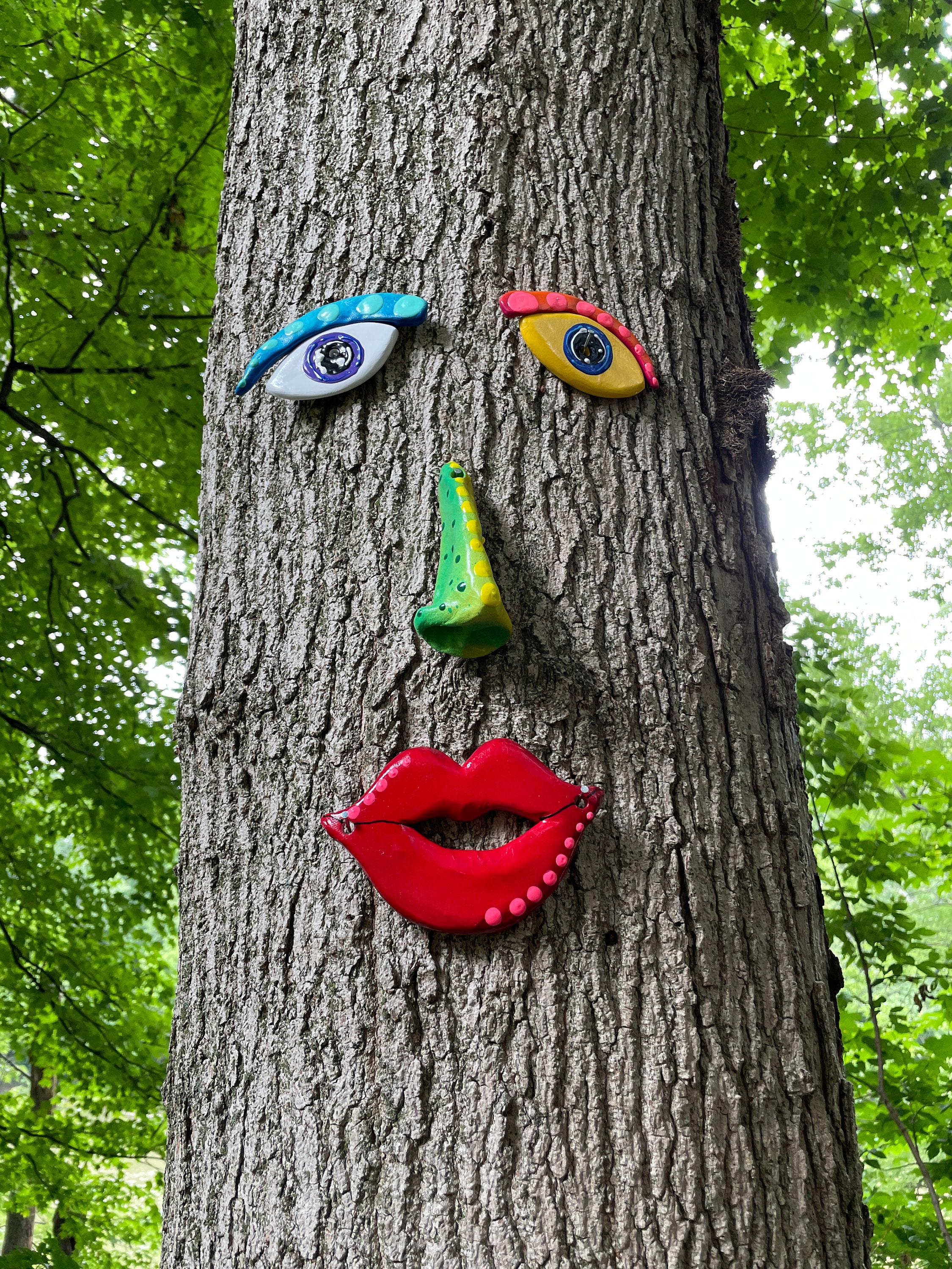 Nain Par la fenêtre Décoration d'arbre - Décoration de jardin - Visage d' arbre - Sculpture