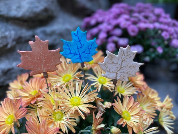 Set of 3 Leaf Garden Stakes For Your Potted Plants Thanksgiving Decor Autumn Decor Fall Planter Decor Farmhouse Autumn Colours