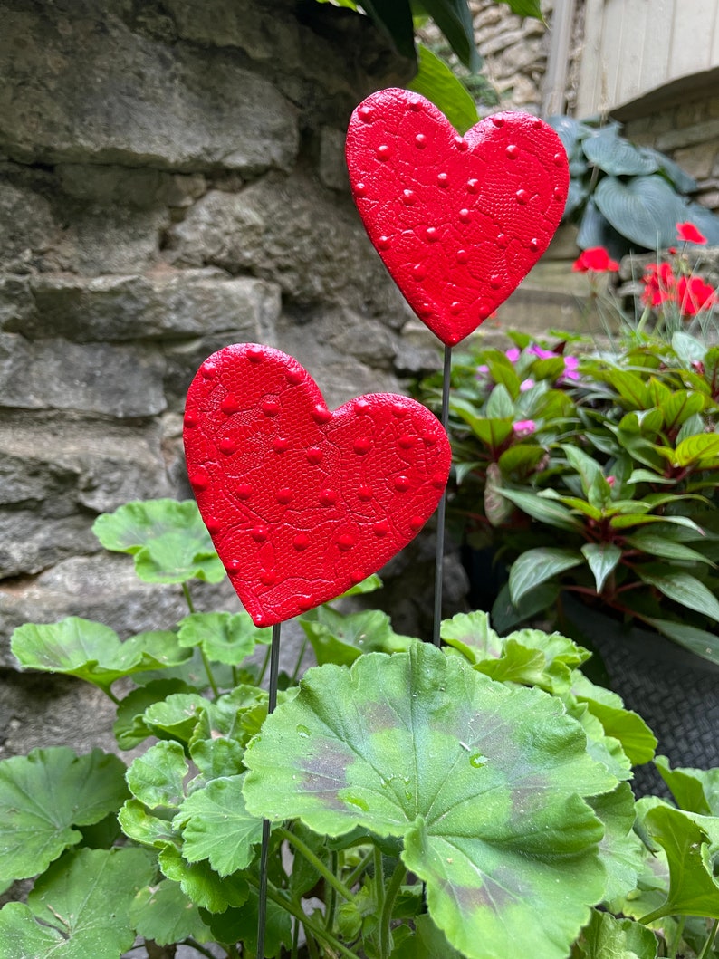 Set of Two 3 inch Red Heart Garden Stakes,Lover's Gift,Heart Plant Art Potted plants,Garden Sculpture,Valentines Day Gift For Her image 4