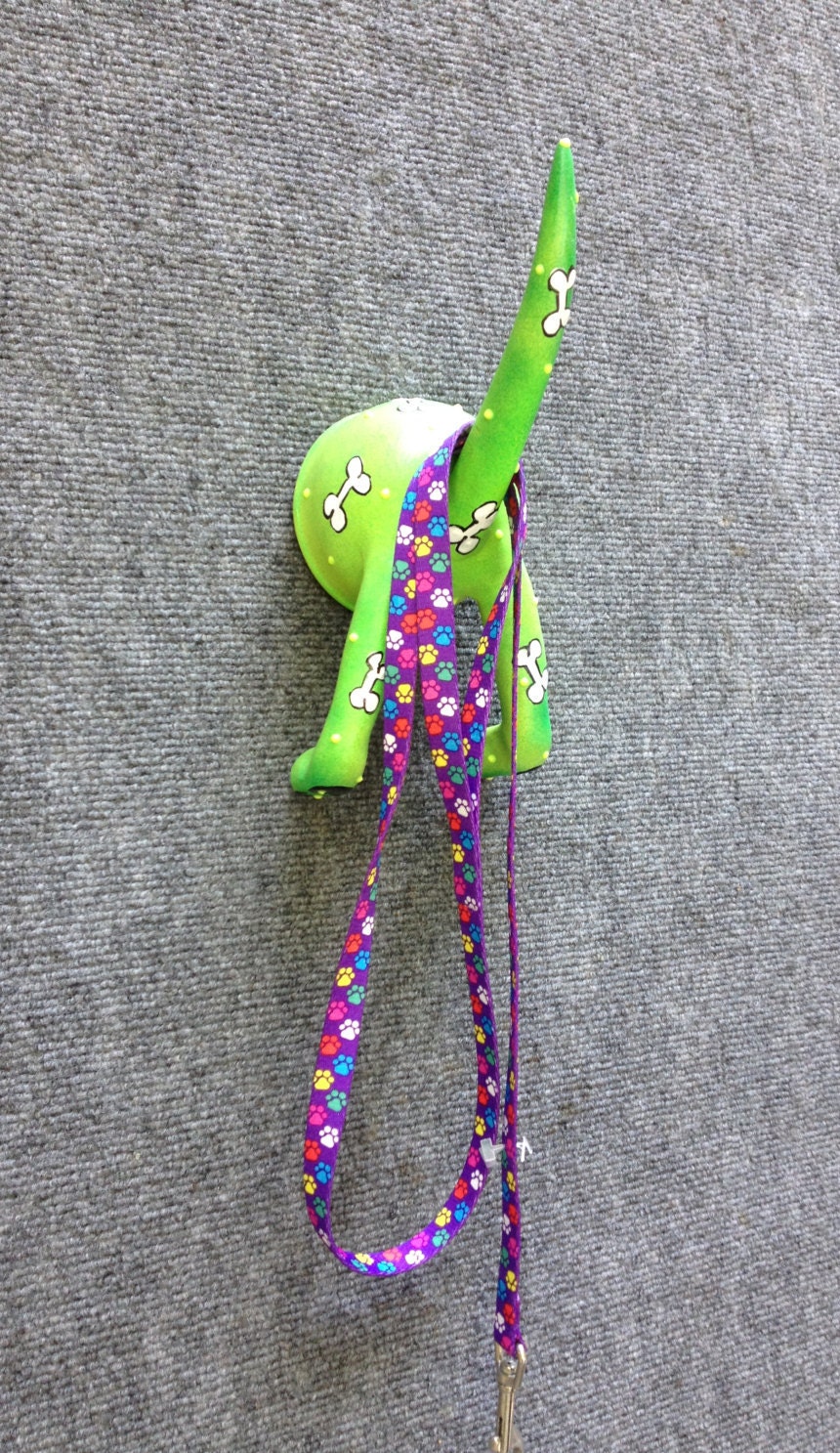 Dog Tail Leash Holder,Handmade ceramic dog tail leash holder, Glow in