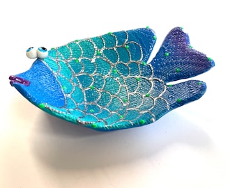 Fish Soap Dish Holder,Fish Bathroom Art,Fish Decor,Fish Beach Condo Art,Fishing Theme Bathroom,Beach Home Decor,Coastal Living Decor