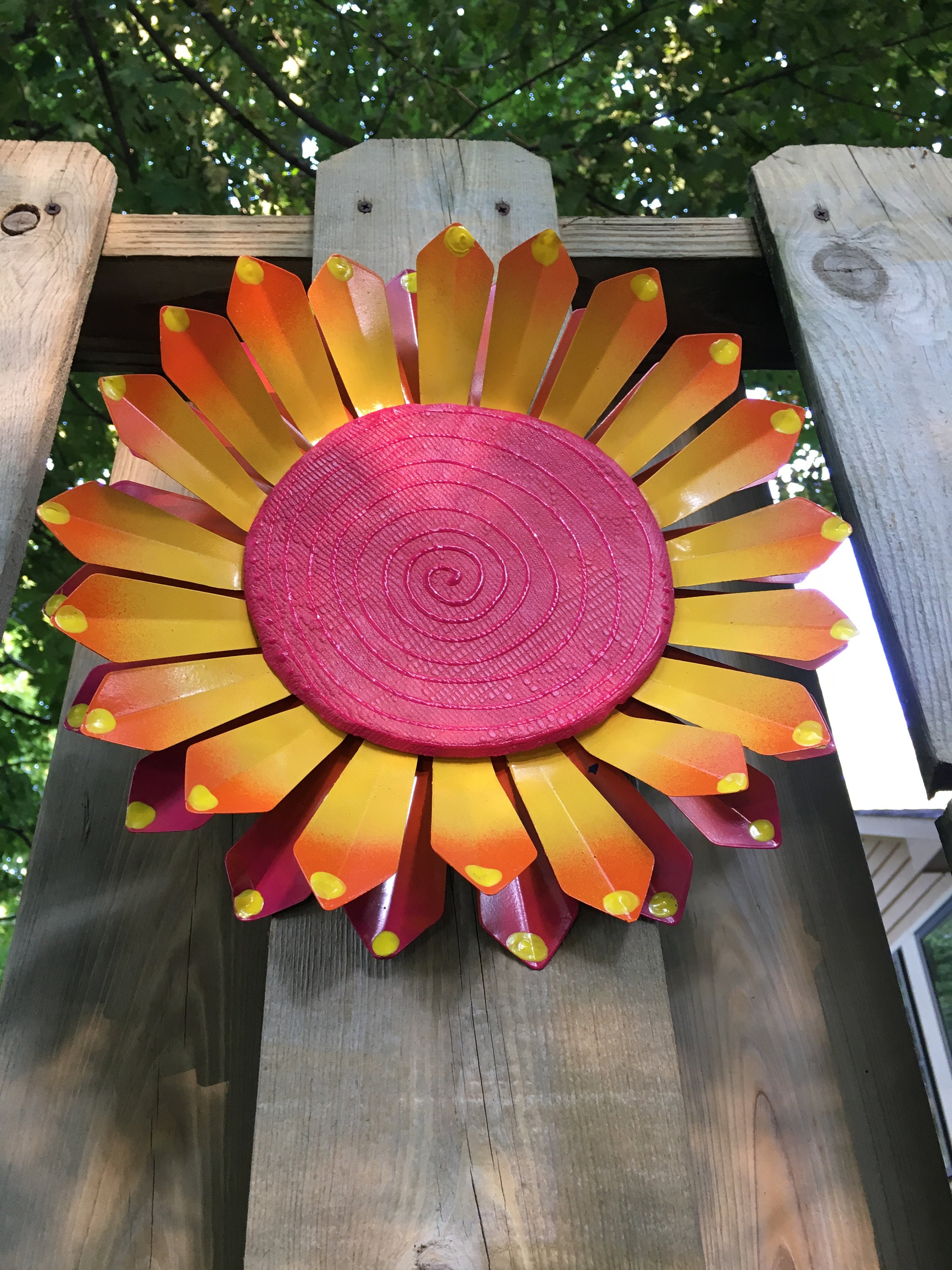 Metal wall Flowers Garden Wall Art/ Fence Flowers/ Outdoor Metal Flower