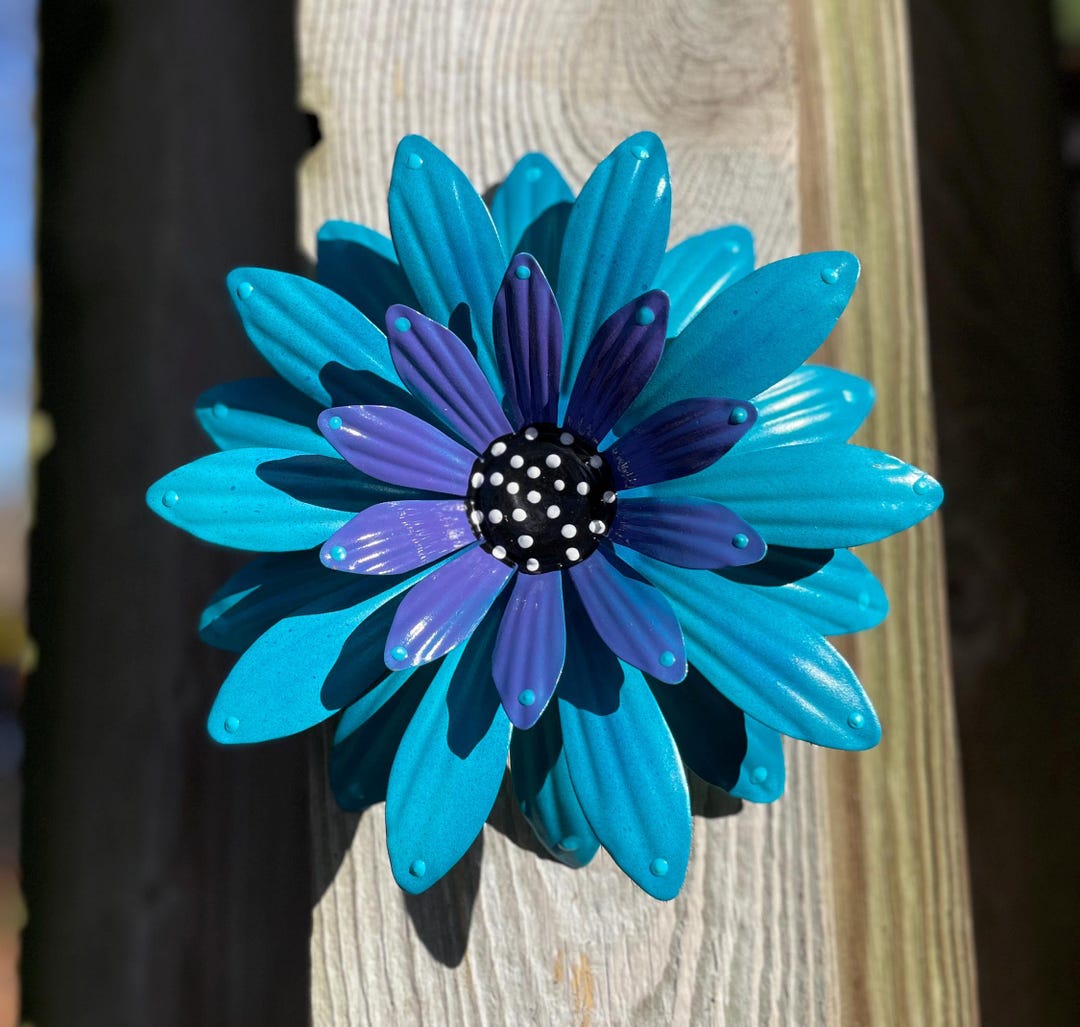 Blue Metal Daylily Wall Flower,fence Flower Decor Patio Decor Yard