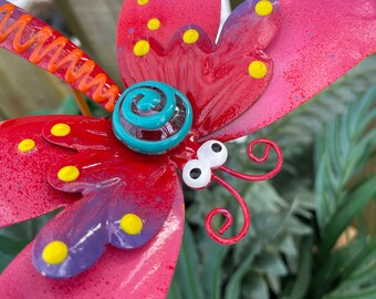 Pink Metal Dragonfly Garden Stake,Yard decoration, Metal Art, Garden Sculpture Decor,Potted Plant Decor  Mother's Day Gift For Her