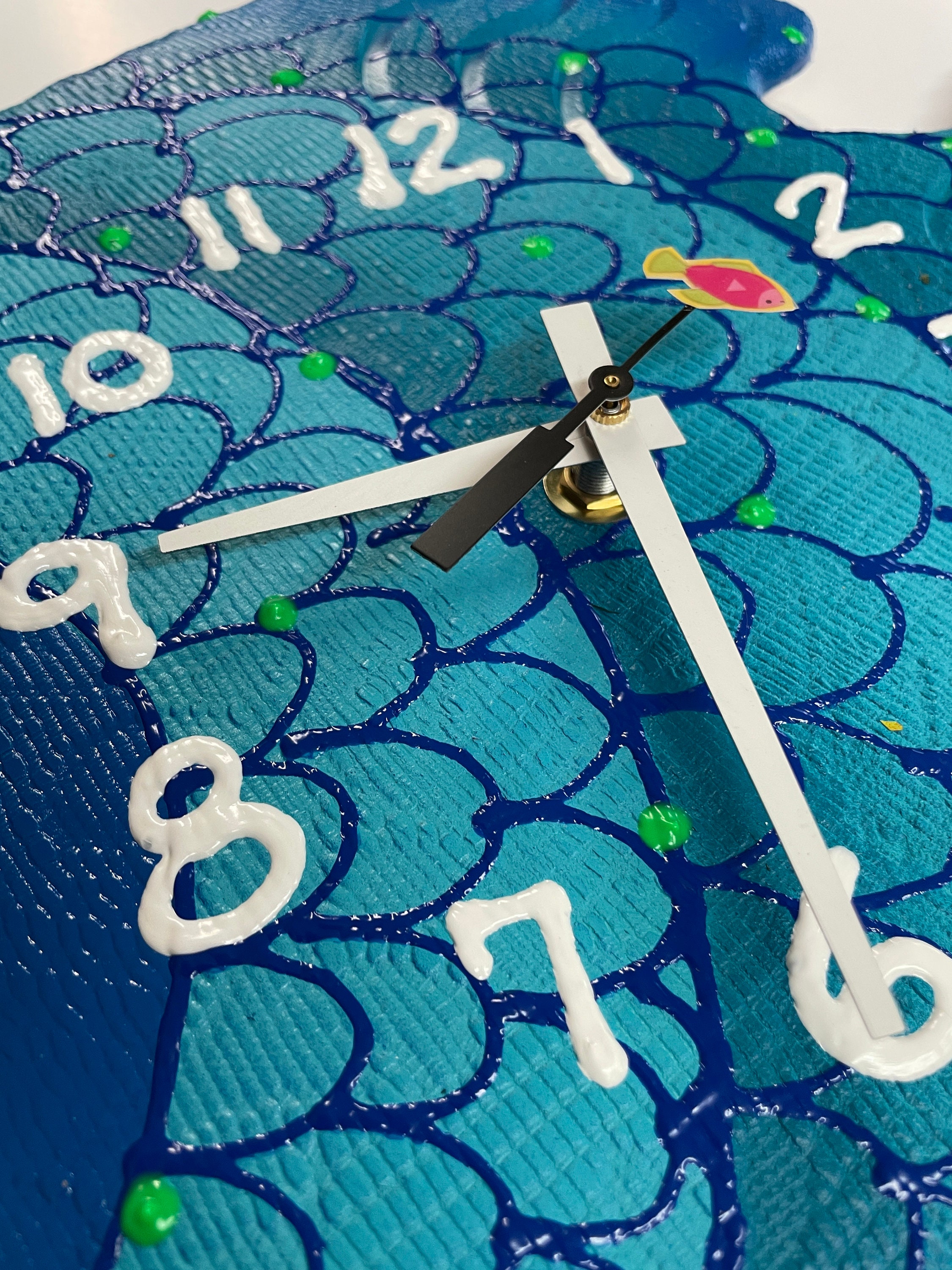 Happy Blue Fish Wall Clock, Fish Clock, Clock ,Gift Clock,Tropical