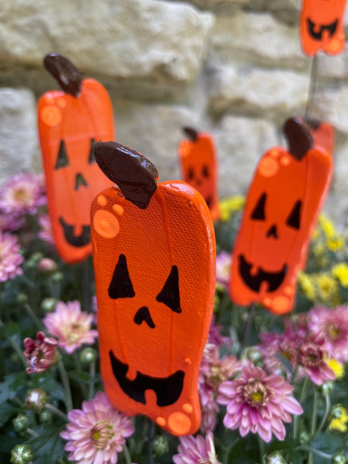 Halloween Pumpkin Garden Stake Spooky Plant Decor Clay Pumpkin Decor ...