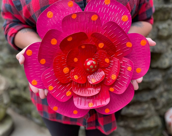 Metal Pink Wall Flower, Fence Flower,fence Decor Patio Decor Yard Art Wall Art for Home Gift for