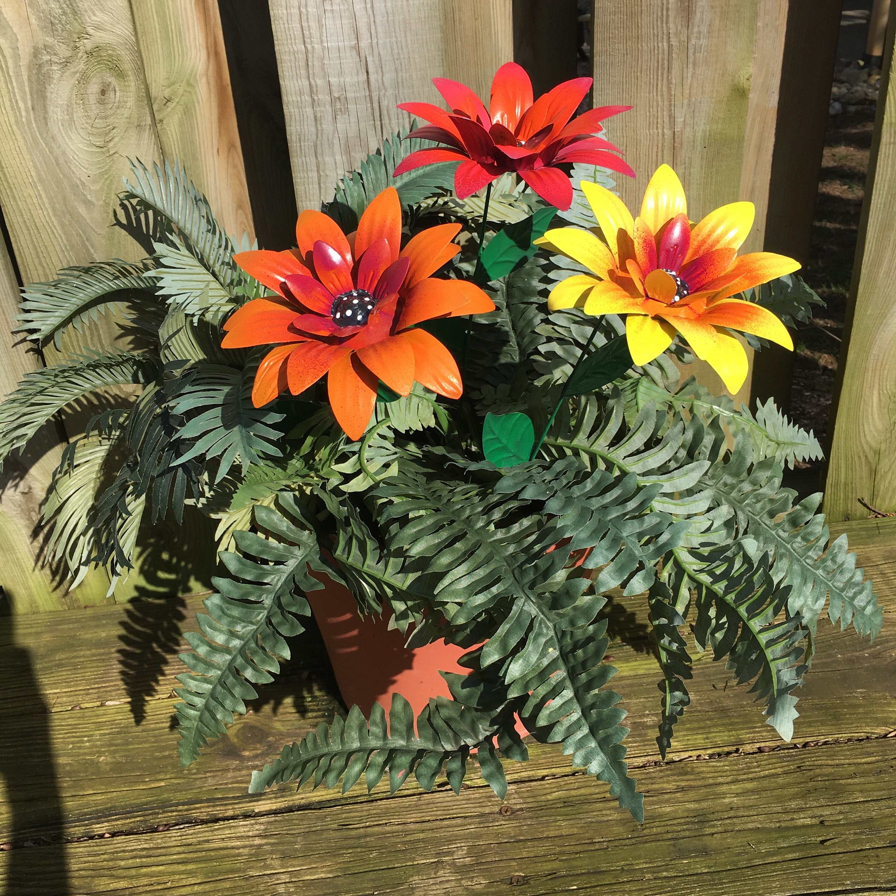 Hogardeck Metal Garden Stake Decor - Welcome Sign With Flowers & Ladybugs, Outdoor Yard Art For Lawn, Patio, Spring