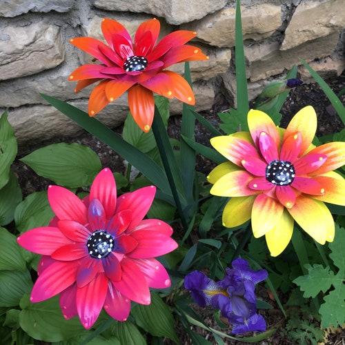 Metal Flower Garden Stakesset Of Three Daylily Metal Flower Garden Stakesset Of Three, Metal Garden Flower Decor