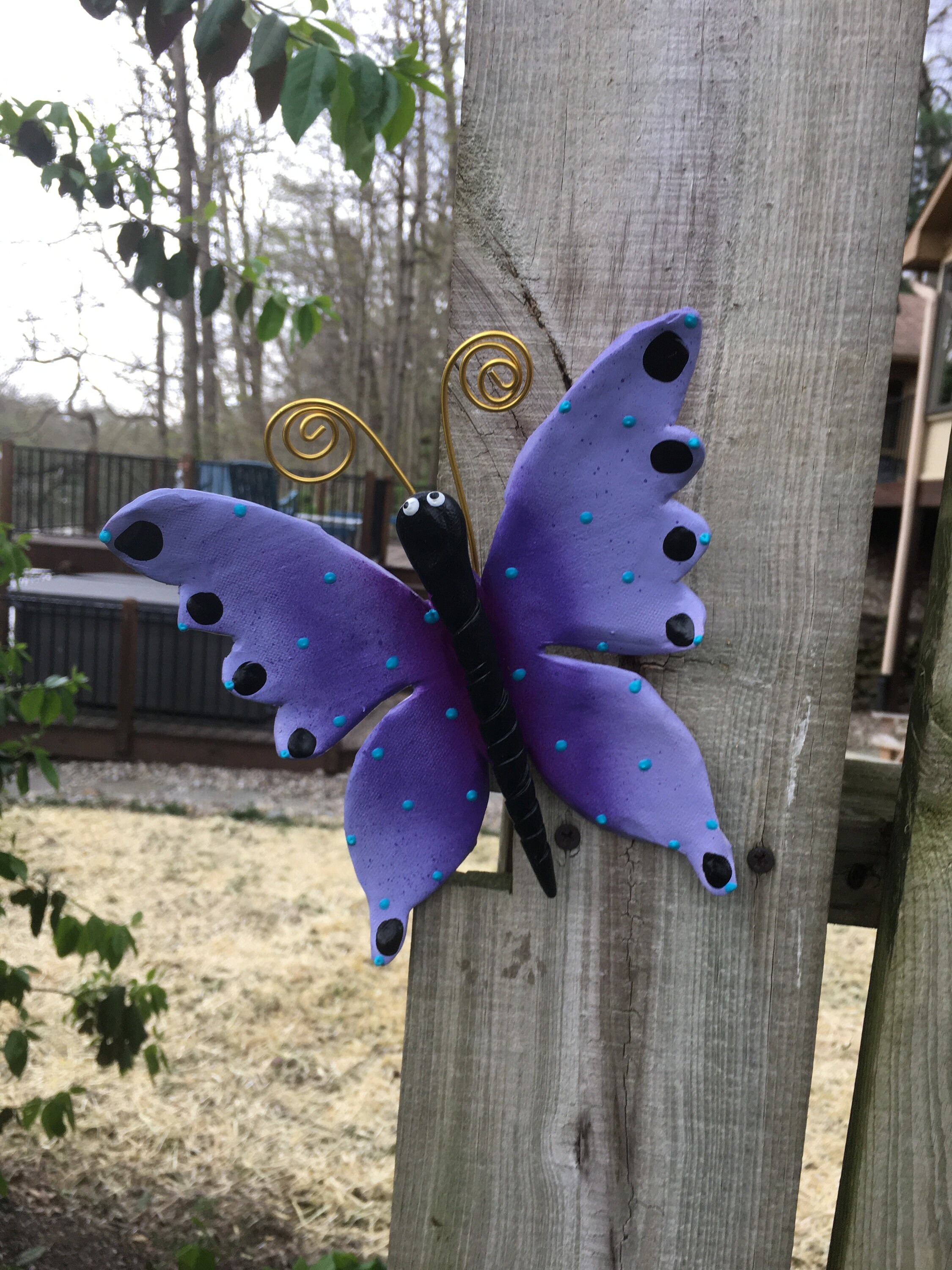 Butterfly Fence Art,Ceramic Hanging Butterfly-Fence Wall Decor-Yard art