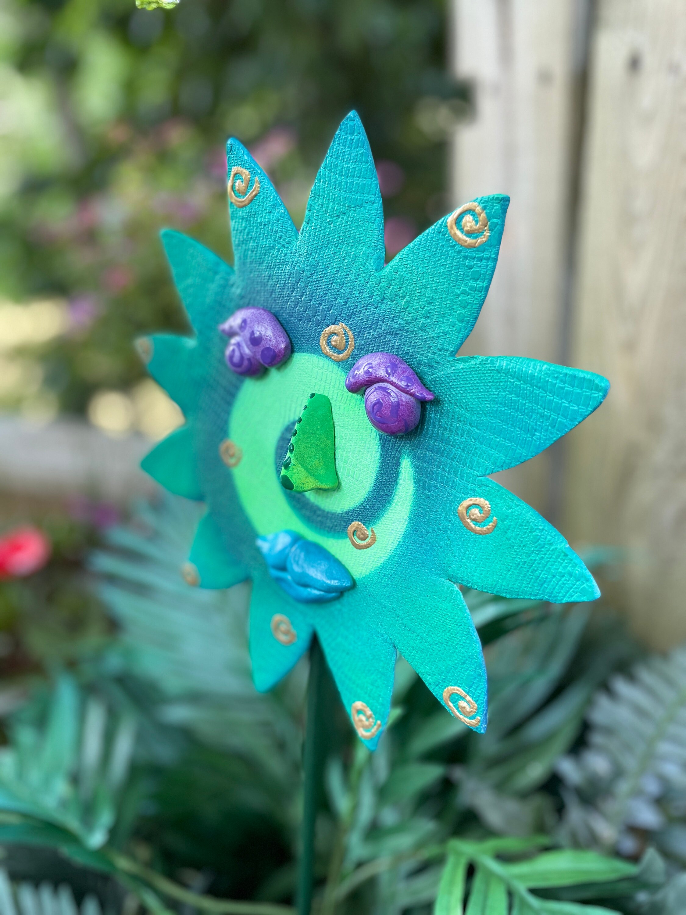 Sun Garden Stake,Yard Art, Great Gift,Lawn decor,Outdoor garden Stake