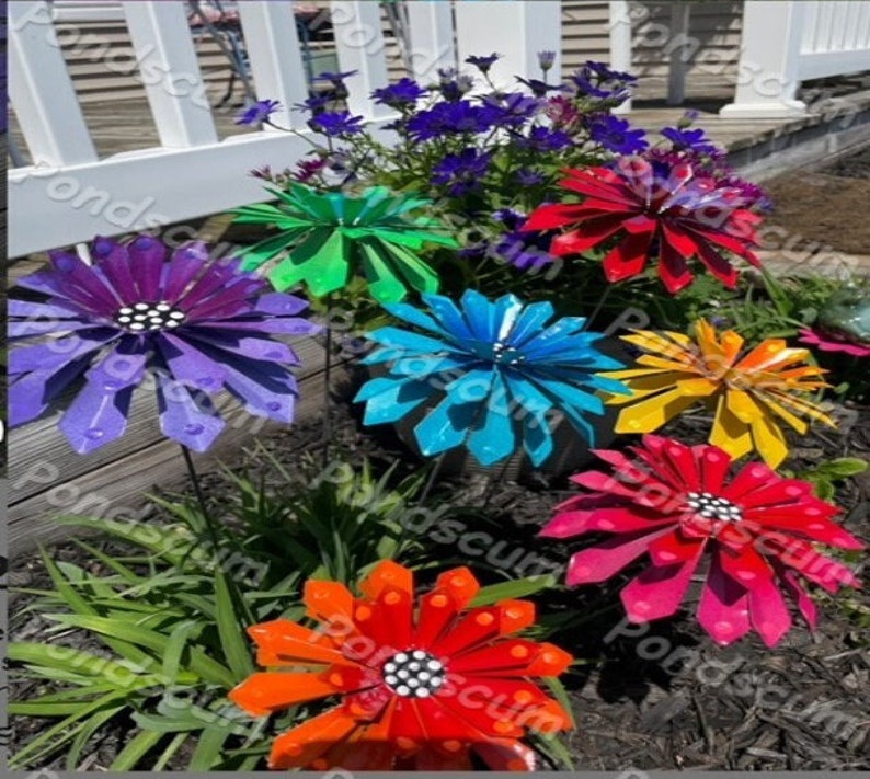 Flower Garden Stakes,Set of Seven,Zinnia Metal Garden Stakes, Yard decoration, Metal Flower, Metal Art, Garden Decor,Mother's Day Gift image 1