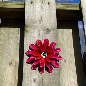 Metal Flowers,5 Fence Flowers,Fence Decoration,Patio Decor-Yard Art Whimsy Garden Art Perfect Wall or Privacy Fence Accent,Pool Decor image 7