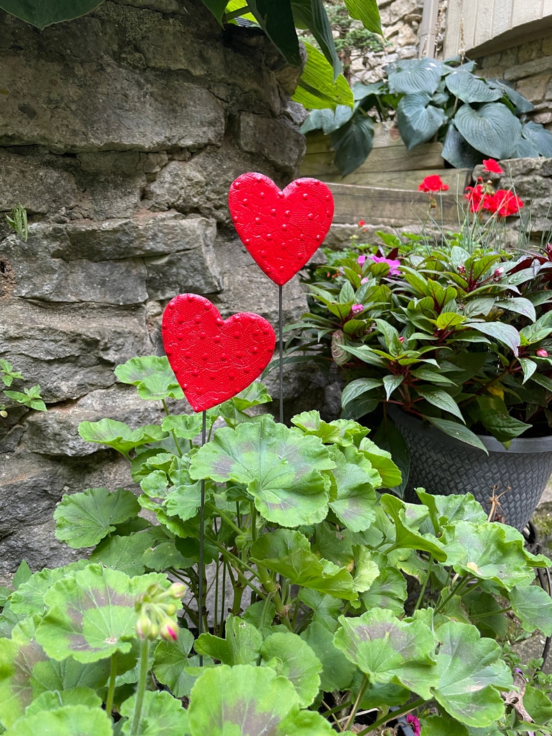 Set of Two 3 inch Red Heart Garden Stakes,Lover's Gift,Heart Plant Art Potted plants,Garden Sculpture,Valentines Day Gift For Her image 5