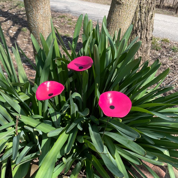 Set of 3 Mini Pink Poppy Flower stakes,Pink Poppy Flower Pot Cluster,Garden Stakes,Potted plants,Mother's Day Gift,Outdoor Garden Decor