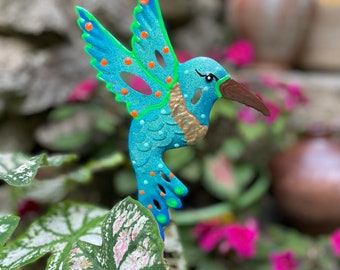 Blue Metal Hummingbird Garden Stake,Garden Decor, Garden Art,Garden Gift For Moms,Hummingbird Decor,Hummingbird Lover Gift