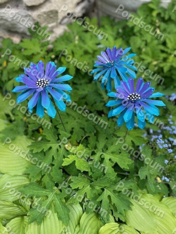 Set of Three Blue Metal Zinnia Flower Garden Stakes,yard