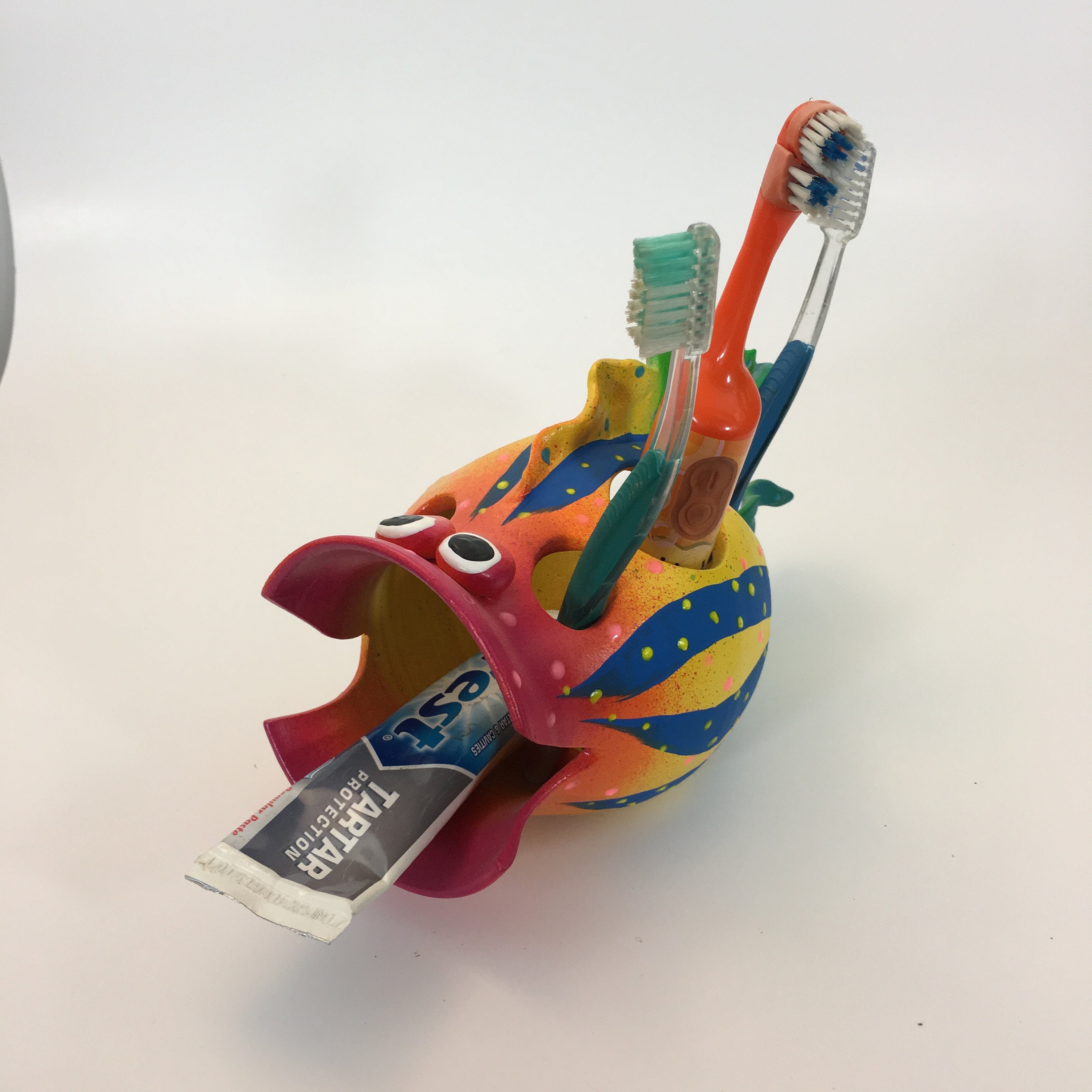 Kid's toothbrush Holder, Fish Toothbrush Holder,Beach Theme, Underwater