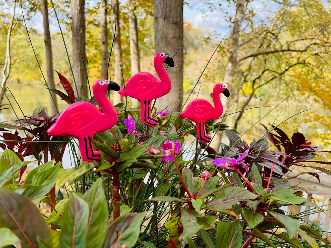 Pink Flamingo Garden Stake,yard Art, Great Gift,lawn Decor,outdoor Garden Stake,garden Decor