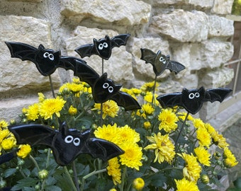 Halloween Bat Garden Stake Spooky Plant Decor Clay Bats Halloween Decor Potted Plant Halloween Garden Fall Plant Decor Fall Garden Decor