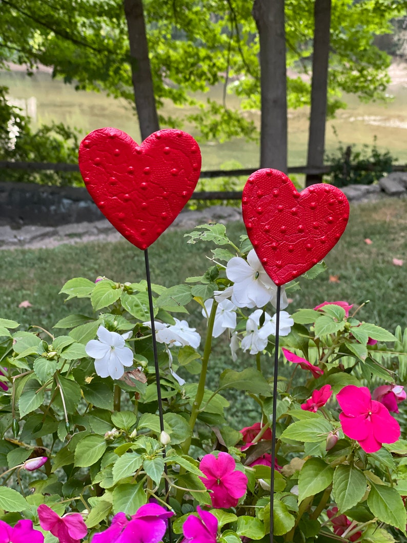 Set of Two 3 inch Red Heart Garden Stakes,Lover's Gift,Heart Plant Art Potted plants,Garden Sculpture,Valentines Day Gift For Her image 7