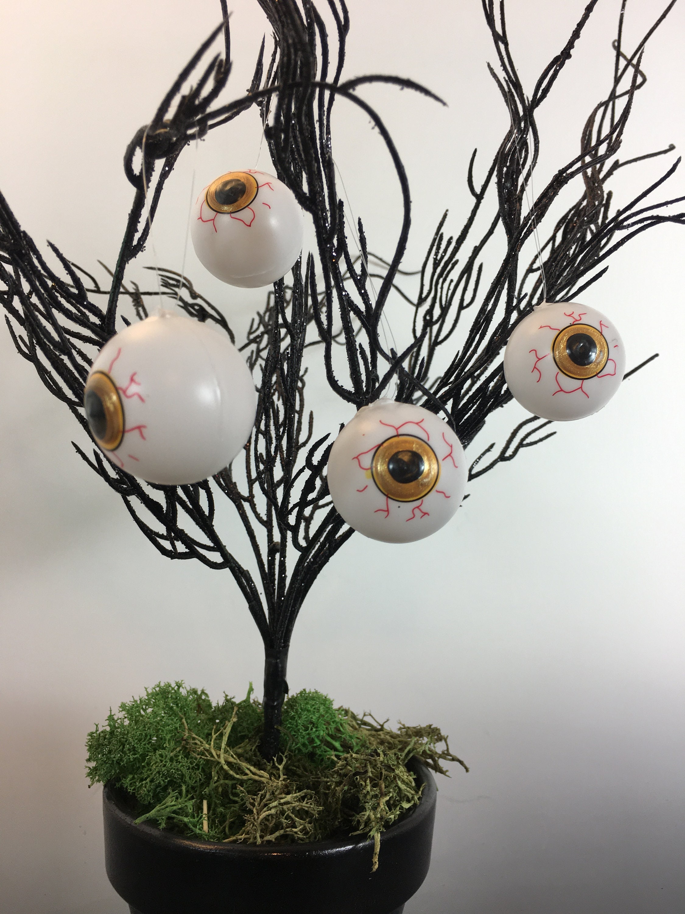 4 Halloween Bloodshot Zombie Eyeball Ornaments ,Spooky Home Decor ...