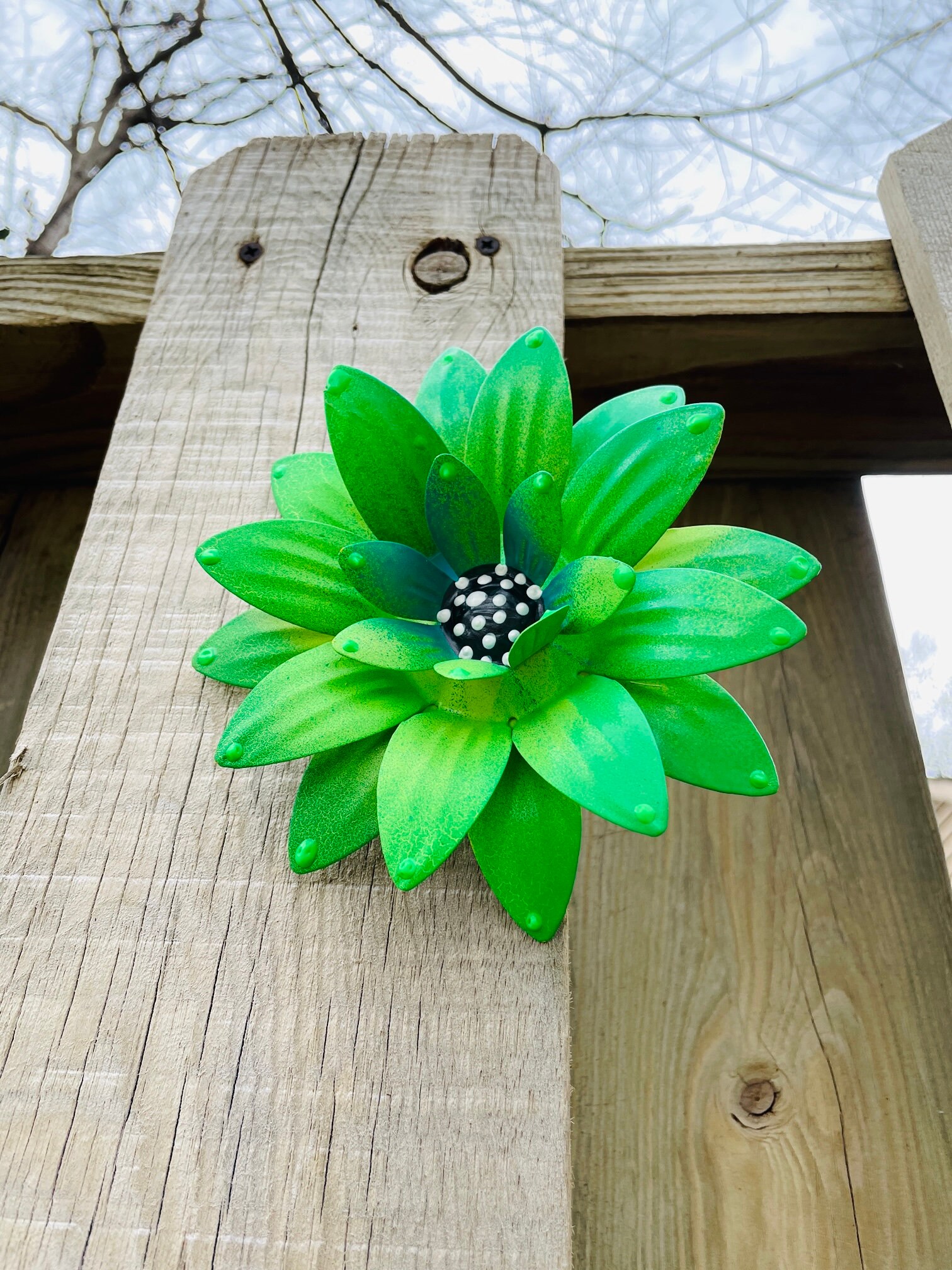 Metal Flowers,Fence Flowers,Fence Decoration,Patio DecorPerfect Wall