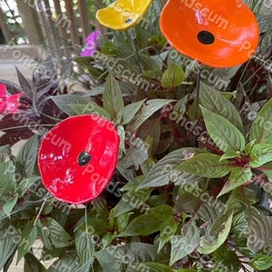 Set of 3 Mini Poppy Flower stakes,Poppy Flower Pot Cluster,Garden Stakes,Potted plants,Mother's Day Gift,Outdoor Garden Decor image 6