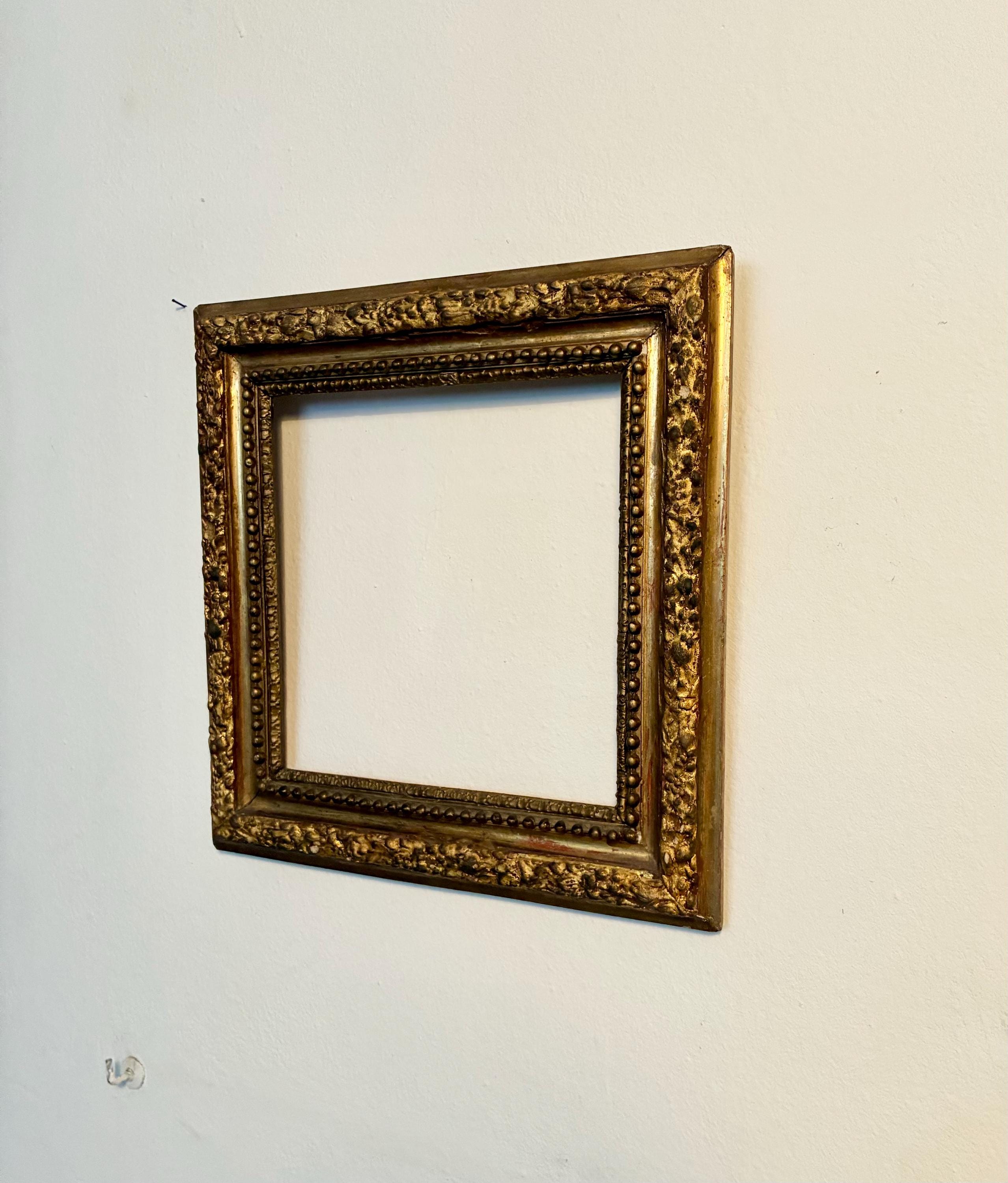 Cornice A Cassetta Sagomata In Legno Ebanizzato E Metallo Argentato