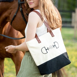 Equestrian Tote Bag with Snaffle Bit | Horse Lover Gift | Canvas Shoulder Bag with Faux Leather Straps | Barn Gear | Horse Show Bag bild 2