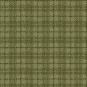 Maywood&#39;s woolie flannel in green plaid.