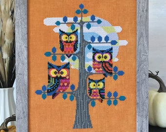 Whooo's There? - printed version - Satsuma Street - Halloween Owls cross stitch pattern