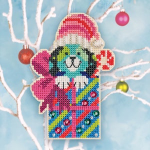 KIT 2022 ornament set Satsuma Street Christmas ornament cross stitch kit image 5