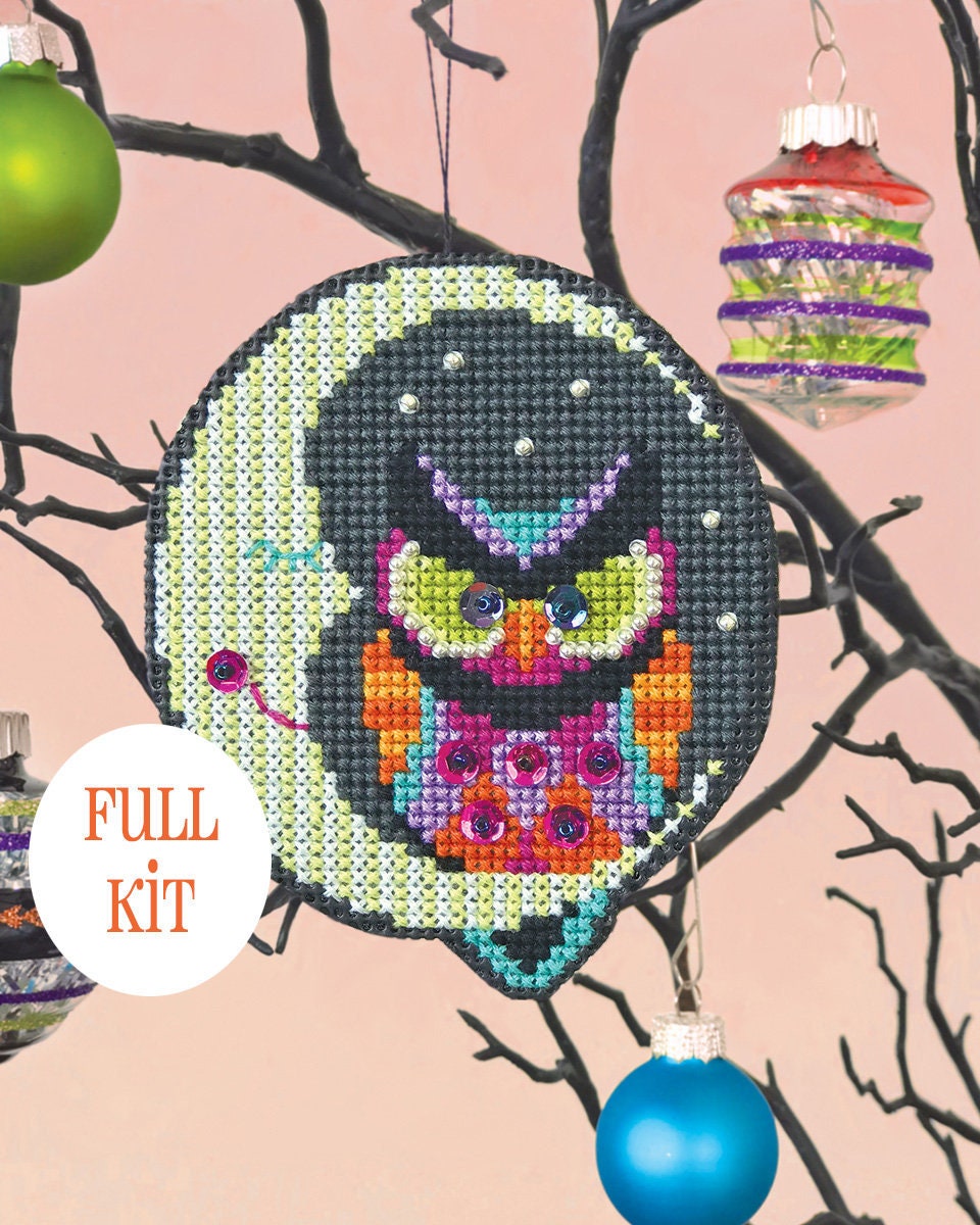 KIT - Night Owl - Satsuma Street - Halloween Ornament cross stitch kit