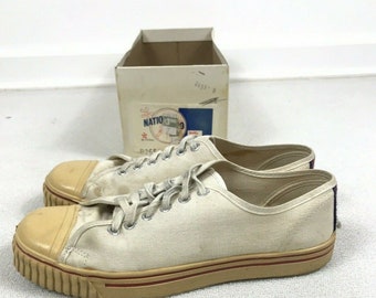 vintage canvas shoes