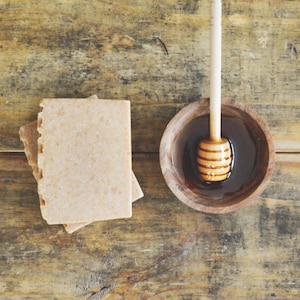 Honey Butter Scented Soap: Oatmeal Milk, Nutty Sweet Aroma