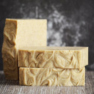 Laurel Essence Soap: 20% Laurel Berry Oil, Olive Leaf Extract