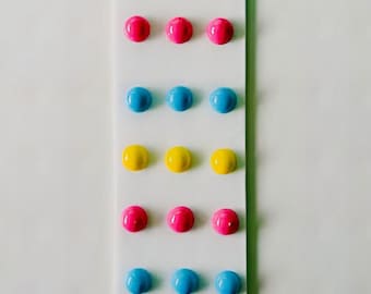 Button Candy Wall Hanging/ Nostalgic/ Pop Art Resin Sculpture/ Dopamine Décor / Food Décor/ Wall Décor/ Fake Food/ 3D Candy Wall Art