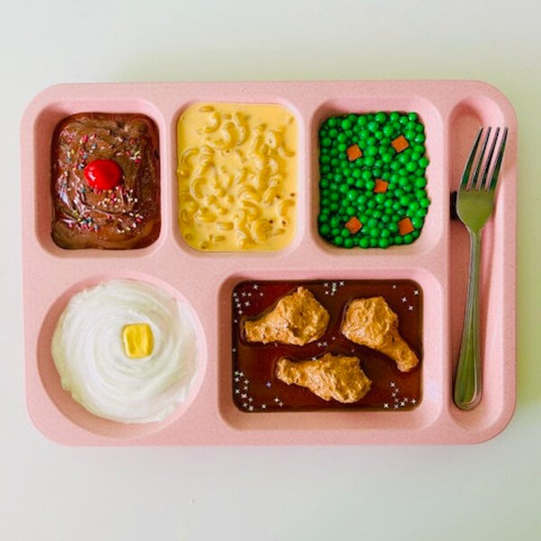 Retro School Lunch Wall Sculpture /Pop Art/ Kitschy/ Glitter/ Fake Food/ Food Decor/ Dopamine Decor/ Nostalgia/ Wall Decor